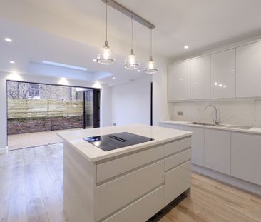 Dutton Street, London, SE10 - Photo 3