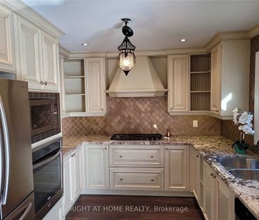 For Lease - 1080 Glenashton Drive Unit# Upper, Oakville, Ontario - Photo 6