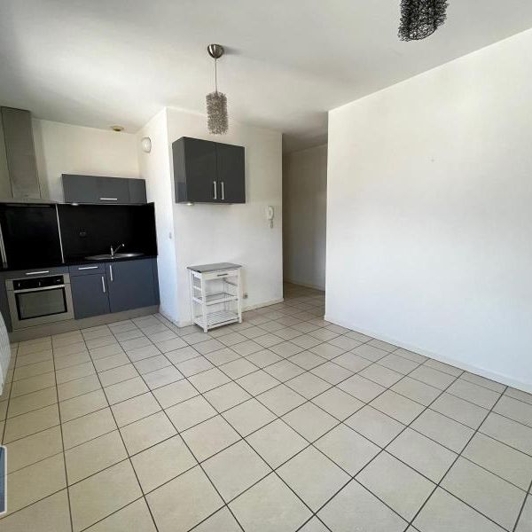 Location Appartement 2 pièces 38m² BOURGES 18000 - Photo 1