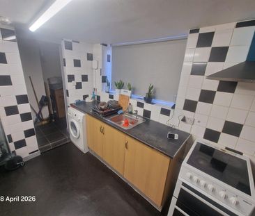 26 Arthington Street - Photo 3