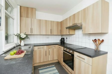 3 bedroom house to rent - Photo 2