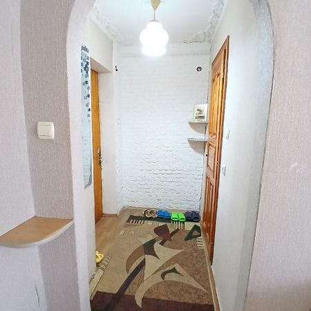 Garsoniera de inchiriat in zona Gorjului - Fotografie 4