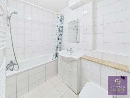 Studio to rent - Photo 3