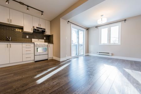 For Lease - 258 Kenilworth Avenue Unit# 2, Toronto, Ontario - Photo 5
