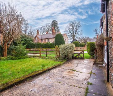 2 bedroom semi-detached house to rent - Photo 3