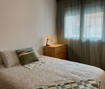 Piso de alquiler en Calle Xabia, Ciutat Universitària - Photo 5