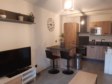 Location Appartement 2 pièces 37m² - Photo 2