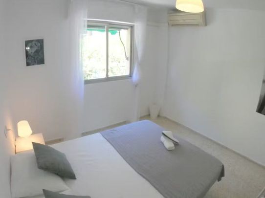 Avenida de Barcelona, Málaga, Andalusia 29009 - Photo 1