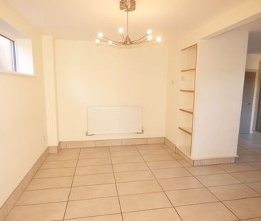 4 BED Detached house To rent - Photo 2