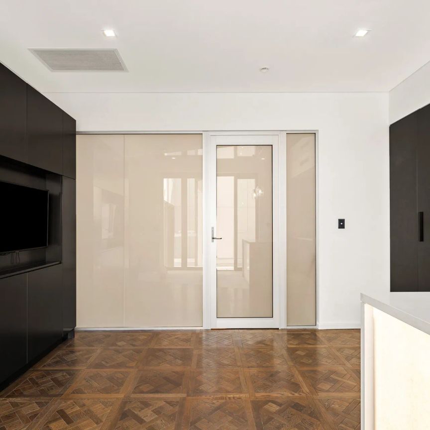 Boutique Living in the Heart of Balmain - Photo 1