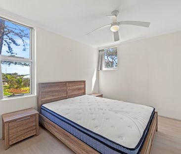 6/3303 Surfers Paradise Boulevard, Surfers Paradise QLD 4217 - Apar... - Photo 2