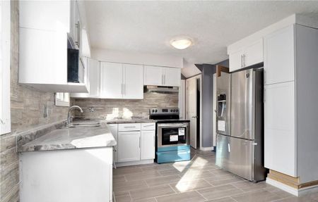 For Lease - 1331 Limberlost Road, London North, Ontario - Photo 4