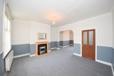 2 bed House - Terraced for Rent - Photo 2