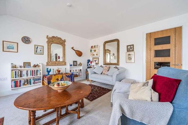 Heron Place, Nurseries Road, OX5 - Photo 1