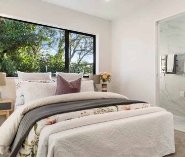 A perfect townhouse just for you! - Photo 1