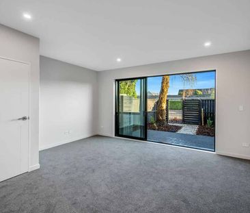 Lock-Up & Leave St Albans Living – Fully Furnished - Photo 1