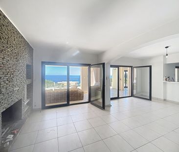 Maison T7 près de CARQUEIRANNE à louer - Photo 1