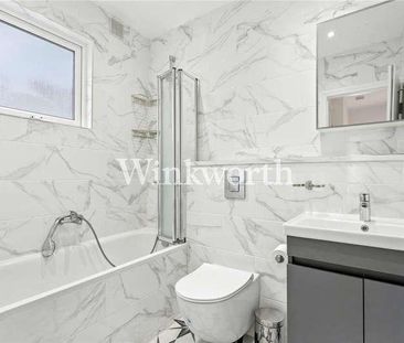 Top Floor Flat, Park Avenue, London, N13 - Photo 5