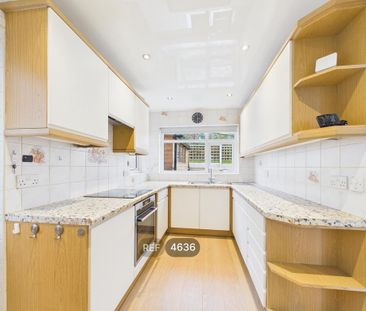 3 bedroom terraced house to rent - Photo 6