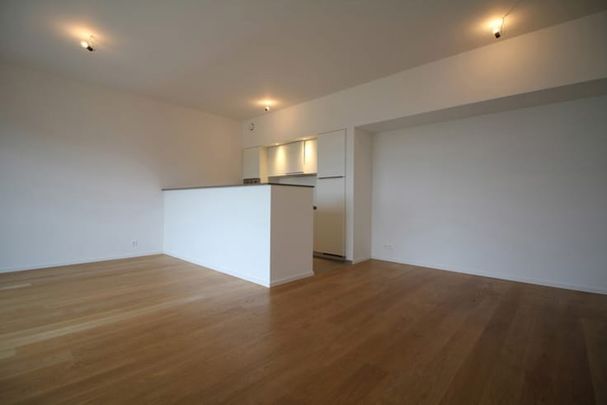 Appartement te huur - Foto 1