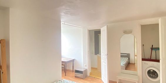 Location Appartement 2 pièces 27m² - Photo 3