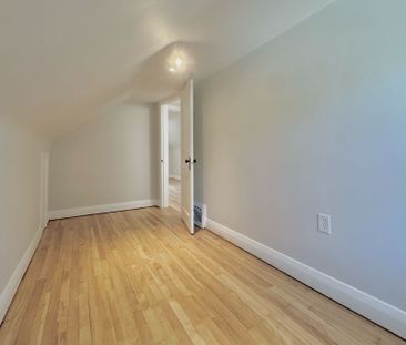 For Lease - 165 Oxford Street, London North, Ontario - Photo 2