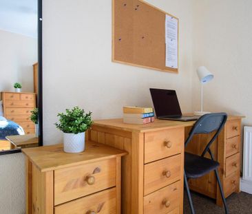 5 bedroom terraced house to rent - Photo 5