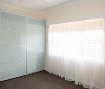 GREAT OPPORTUNITY IN GREAT LOCATION! - Photo 3