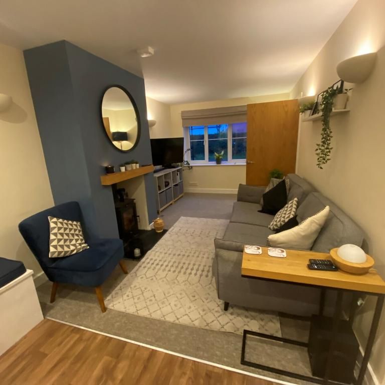 2 bedroom semi-detached house to rent - Photo 1