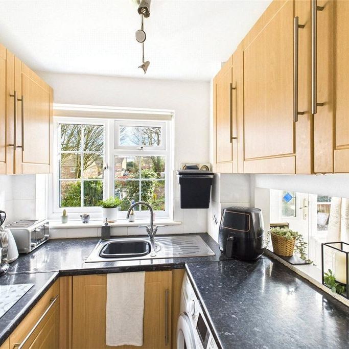 1 bedroom end of terrace house to rent - Photo 1