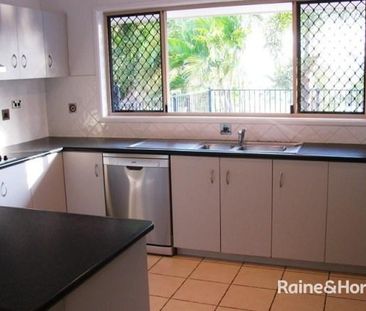 26 Mclaughlin Drive, Eimeo, QLD 4740 - Photo 5