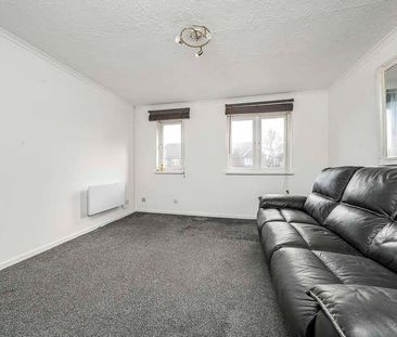 Lowdell Close, Yiewsley, West Drayton, UB7 - Photo 1