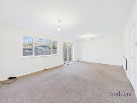 4 bedroom terraced house to rent - Photo 2