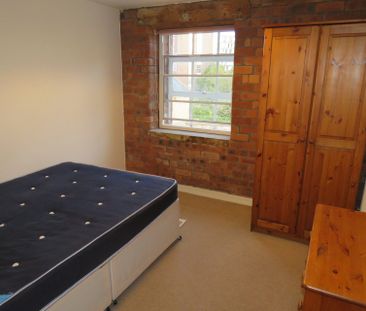 10 The Warehouse Victoria Quays, Wharf Street, S2 - Photo 5