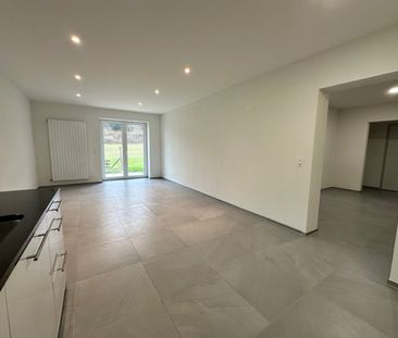 Sanierte 5.5-Zimmer-Wohnung mit grossem Garten - Foto 1