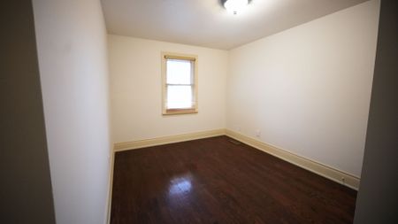 For Lease - 138 Newton Drive, Toronto, Ontario - Photo 2