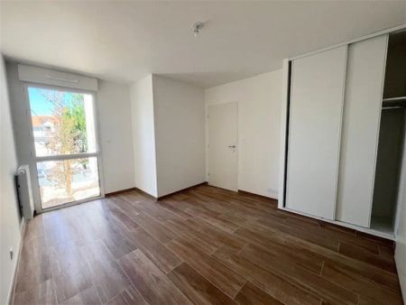 Location appartement 4 pièces - 89m² à Nantes (44100) - Photo 3