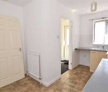 Midsummer Meadow, Shoeburyness, Essex, SS3 - Photo 6