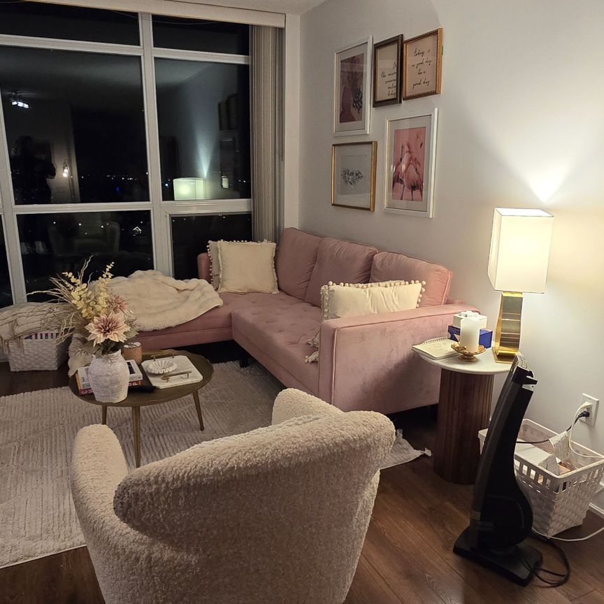 For Lease - 1048 Broadview Avenue Unit# 1706, Toronto, Ontario - Photo 1