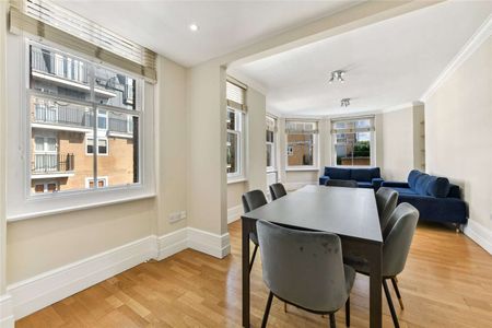 Large 2 bedroom, 2 bathroom apartment with dual aspect reception and a large private terrace. Set on the 7th floor of a prestigious Westminster mansion block with porter. - Photo 3