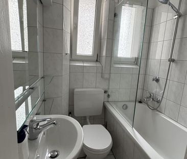 2-Zimmer-Wohnung mit Top-Anbindung - direkt in Ohligs, hell, zentra... - Foto 1