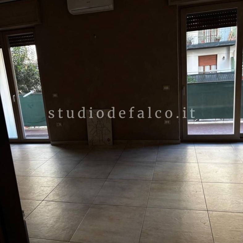 Trilocale via dell'Epomeo, Soccavo, Napoli - Foto 1