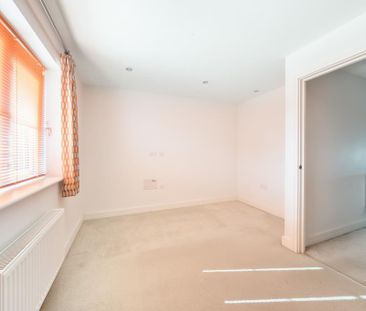 4 bedroom terraced house to rent - Photo 6