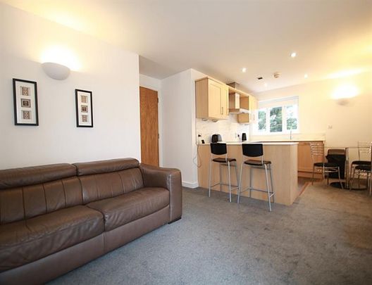 2 Bedroom Apartment To Let - Photo 1