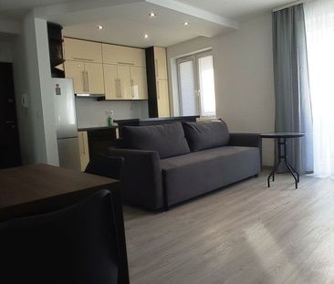 3 pokoje, 54 m², wynajem, 2 balkony, garaż, Ząbki 54.5 m² - Фото 1