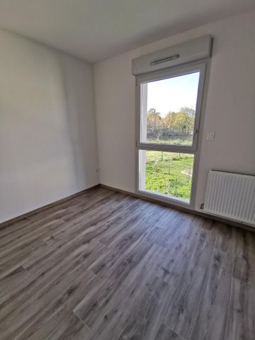 location Appartement T4 DE 92.82m² À MONTAUBAN - Photo 2