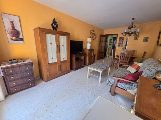 Alquiler de piso en Antigona - Photo 1