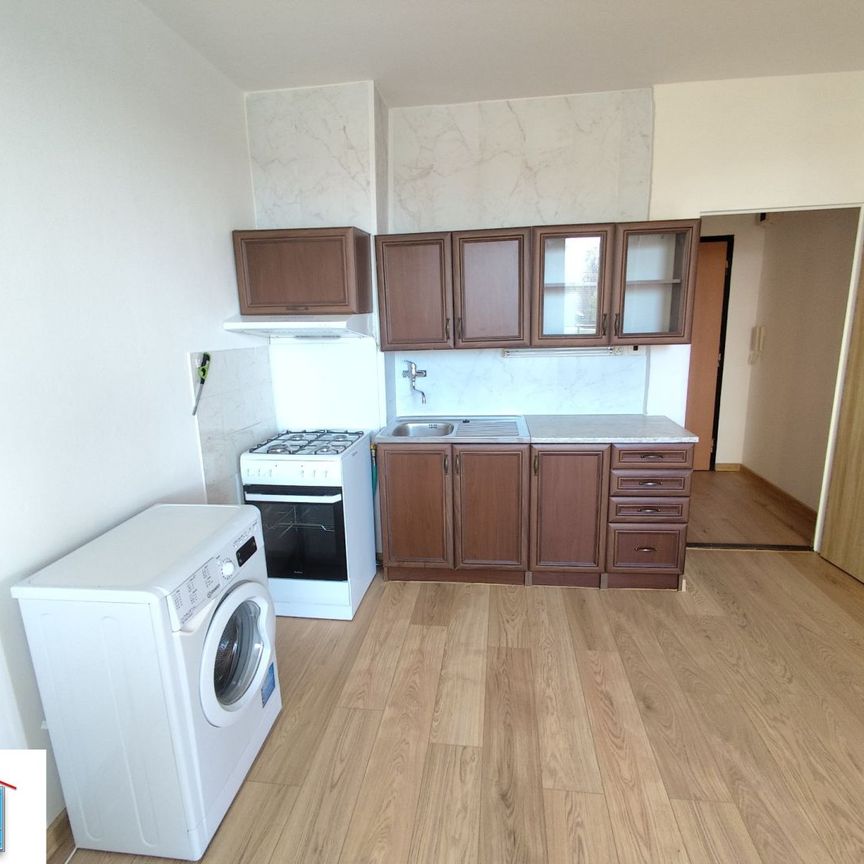 1 izbový byt na prenájom 42m2, Nové Zámky - Photo 1
