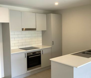 Great Location! - Photo 3