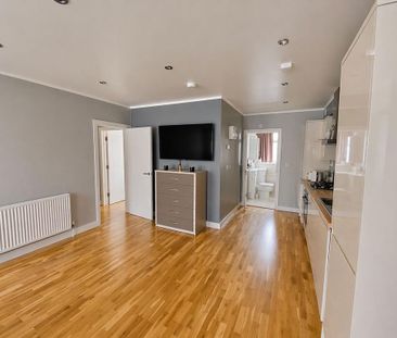 1 bedroom maisonette to rent - Photo 4